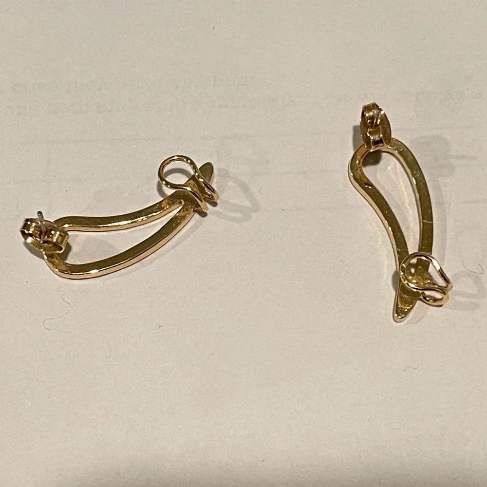 Beautiful gold zirconia crawler climber earrings